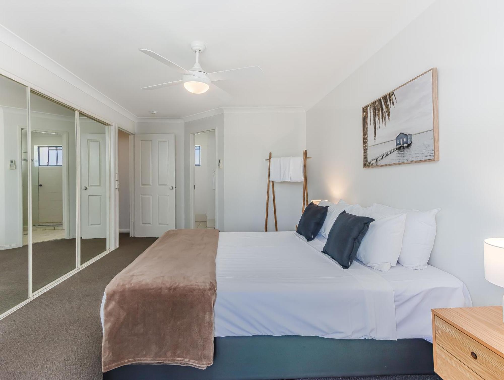 Bella Mare Coolangatta Beachside Apartments Gold Coast Bagian luar foto